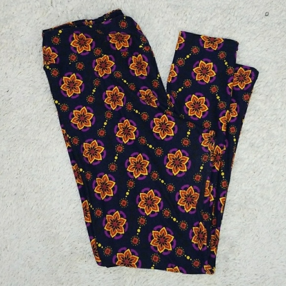 Like new LulaRoe leggings one size - Picture 1 of 3